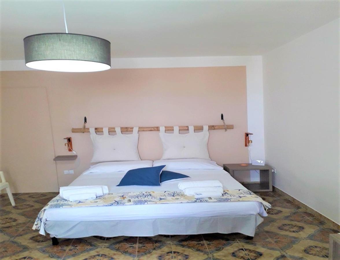 Bed and Breakfast Estasi sul mare Porto Cesareo Exterior foto